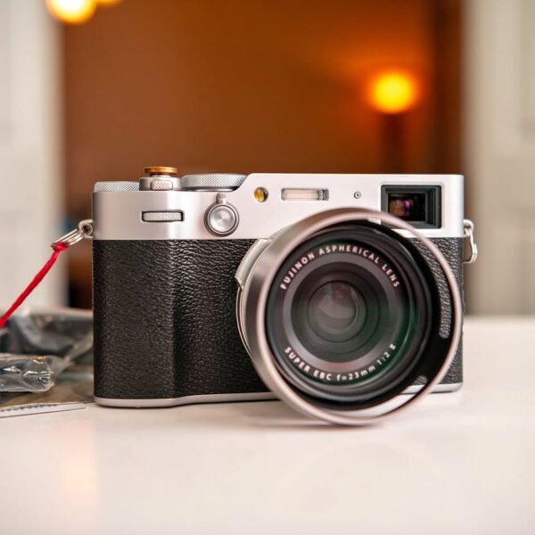 Fujifilm X100VI Camera (Silver)