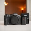 Canon EOS R7 Camera