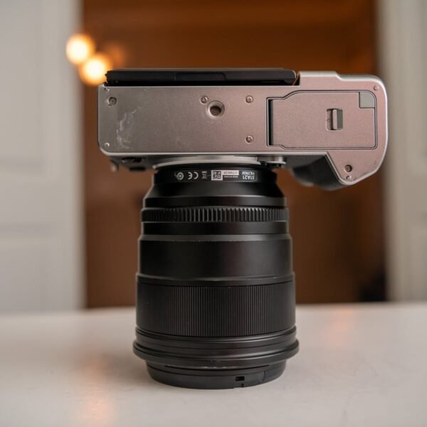 Fujifilm X-T5 Mirrorless Camera with Lens - Image 8