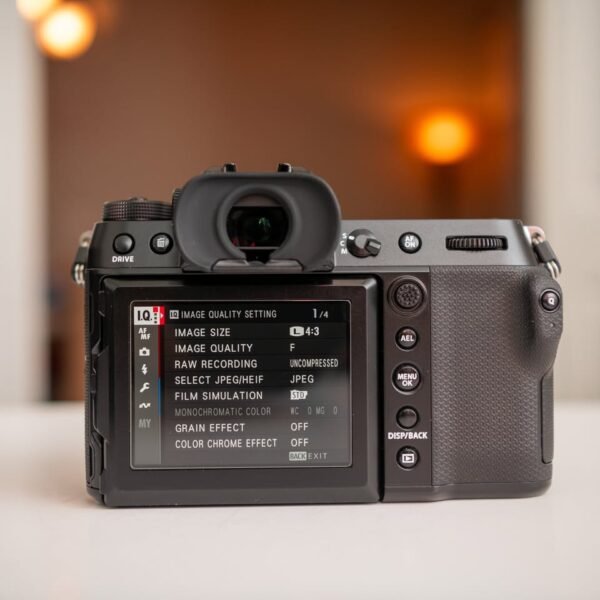 Fujifilm GFX100S II Body - Image 10
