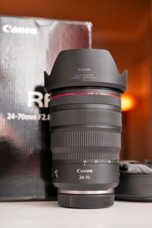 Canon rf 24-70mm f2.8 L lens