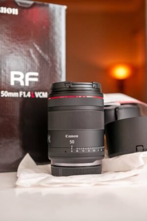 Canon RF 50mm f1.4 VCM lens