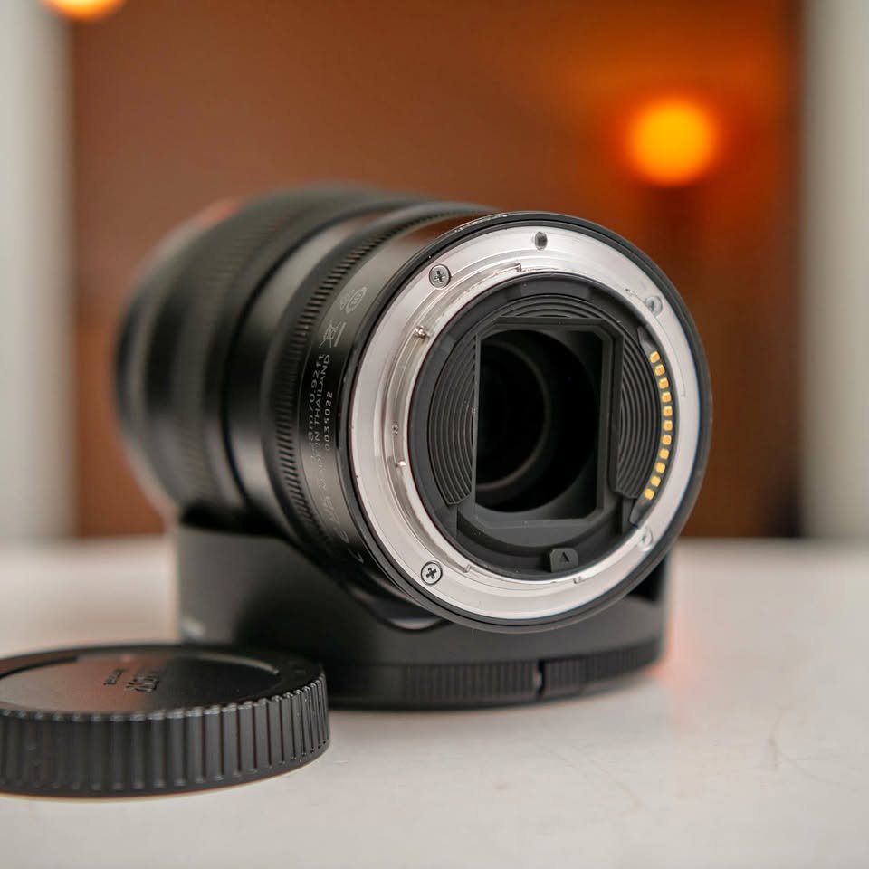 Nikon Z 14-24mm f2.8 S lens (read description) - Image 2