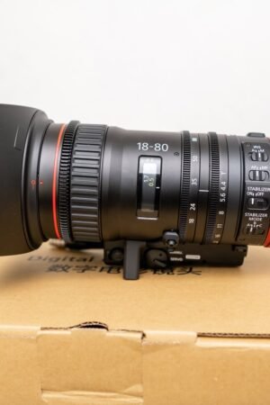 Canon CN-E 18-80mm T4.4 with zooming grip