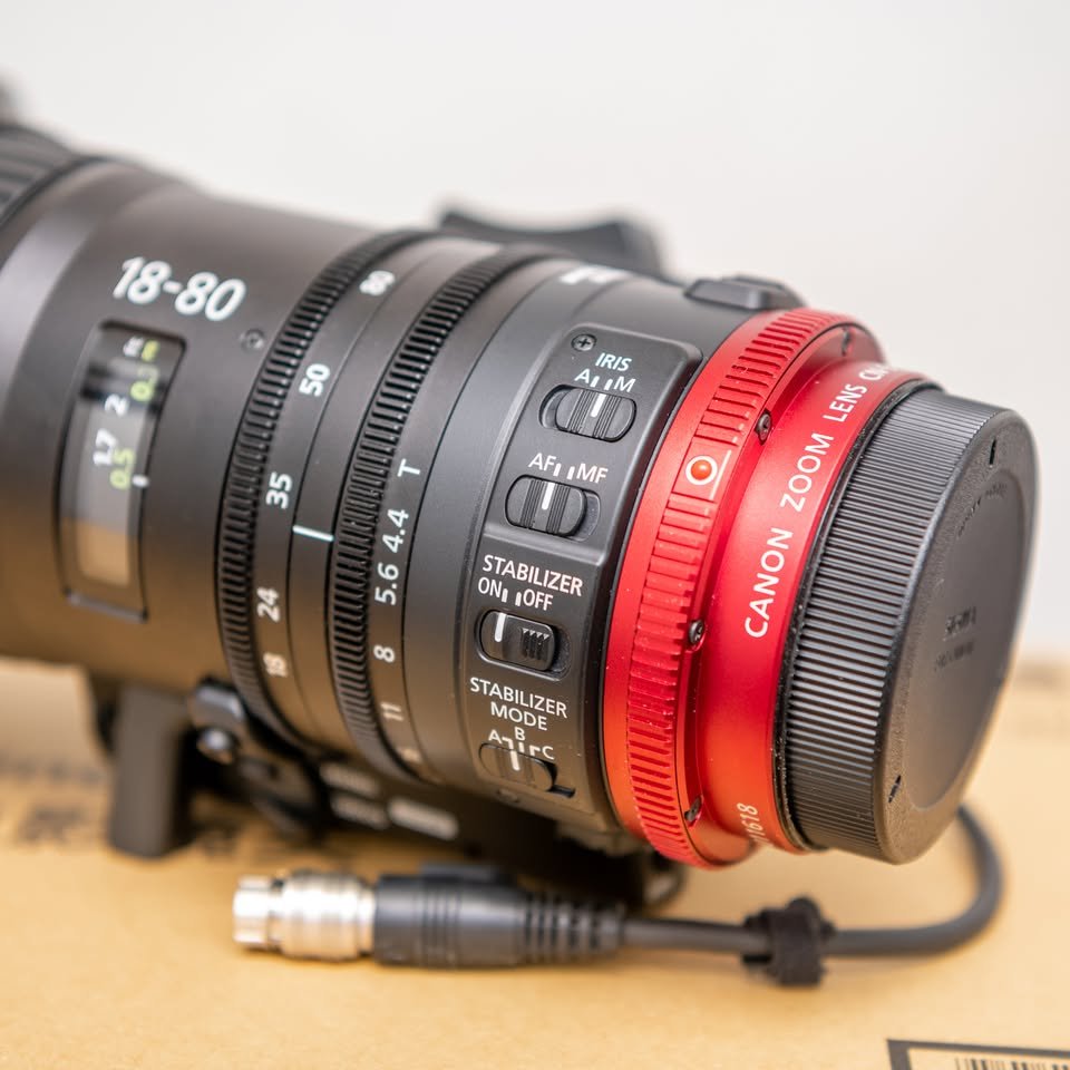 Canon CN-E 18-80mm T4.4 with zooming grip - Image 8