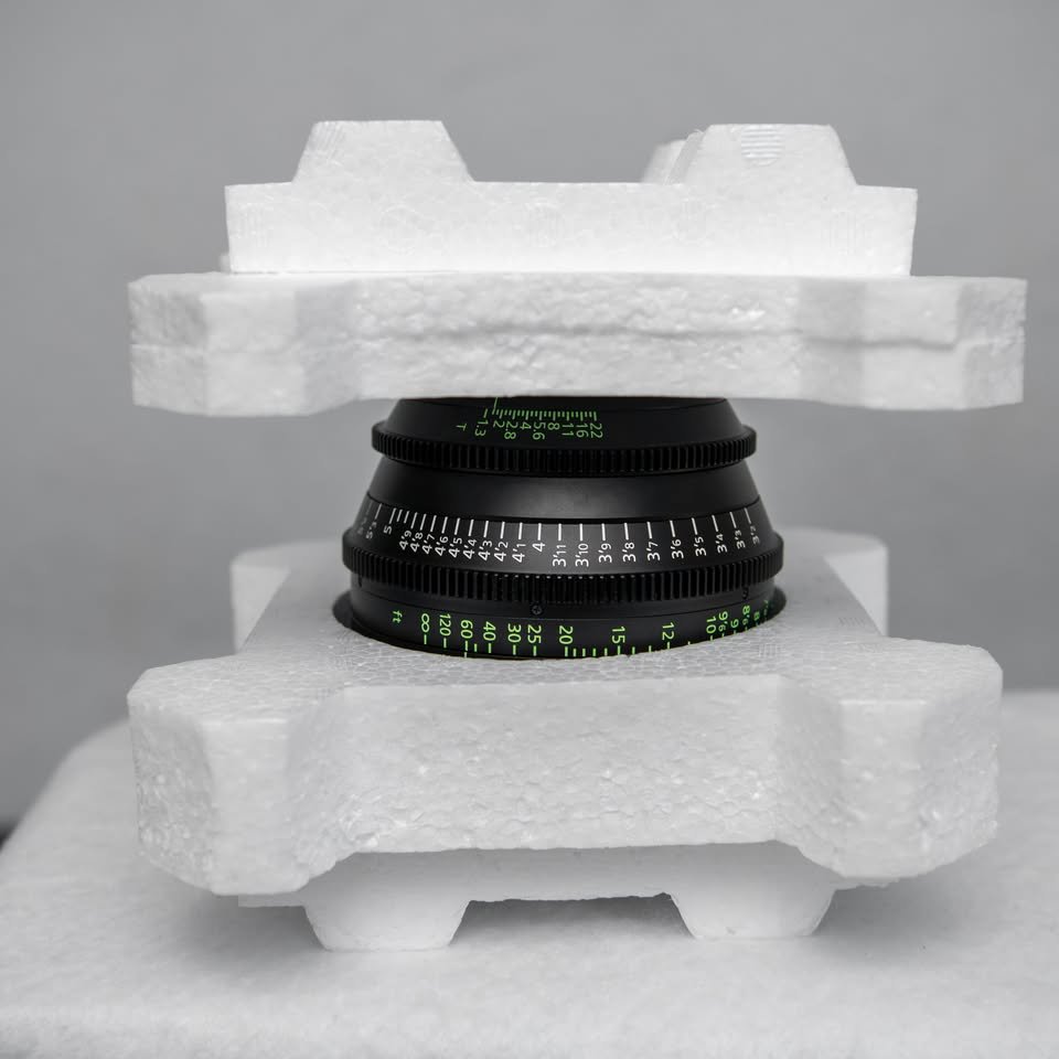 Canon CN-E 85mm T1.3 Cine lens - Image 8